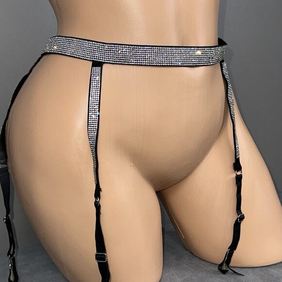 New Victoria's Secret Very Sexy Shine Strap Garter Belt Black Satin XS Small - Picture 2 of 7